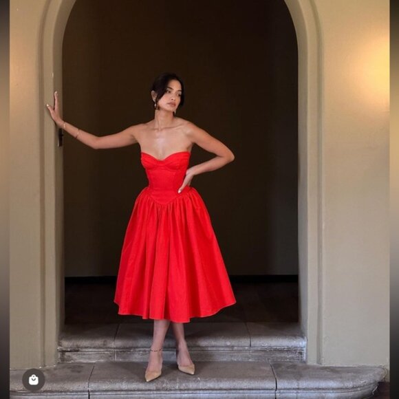 HOUSE OF CB 'Elizabeth' Italian Tomato Strapless Midi Sundress - Picture 1 of 11